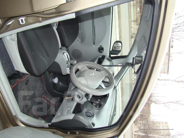 Mitsubishi i. �������, ������, 0.7, ������ ����