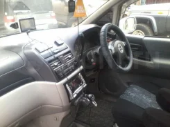 Nissan Bassara. �������, ��������, 2.4, ������ ����