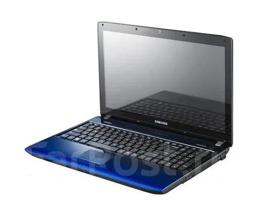 Samsung R590. 2,3����, ��� 4 ��, ���� 500���, WiFi: 1, Bluetooth: 1 ����