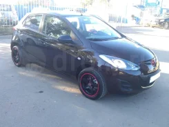 Mazda Mazda2. �������, ��������, 1.5, ������
