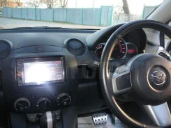 Mazda Mazda2. �������, ��������, 1.5, ������