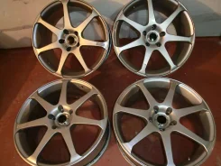 AVS Model 7. 8.0x17", 5x114.3, ET30 ����