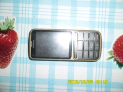 Nokia C3-01 Gold Edition. �/�