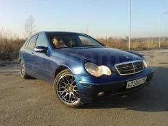 Mercedes-Benz C-Class. ��������, ������, 2.2, ������