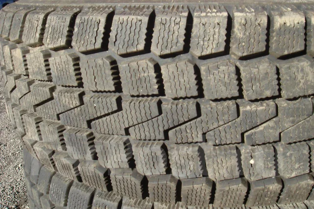Yokohama Y788R. ������, ��� �����, �/�, ����� 10 % ����