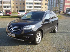 Renault Koleos. ��������, 4wd, 2.5, ������ ����