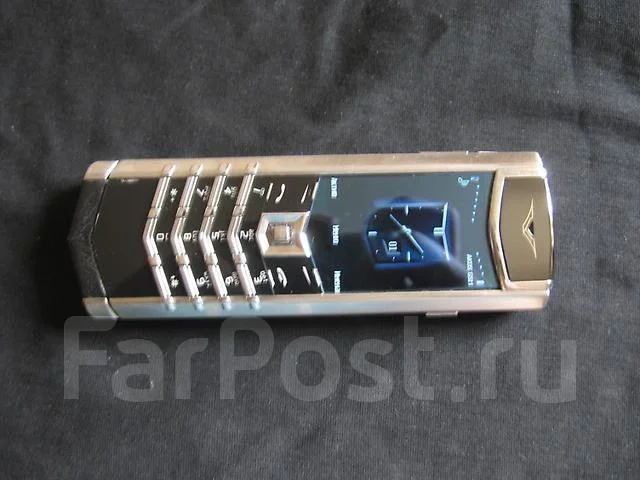 Vertu Signature Stainless Steel. �/� ����