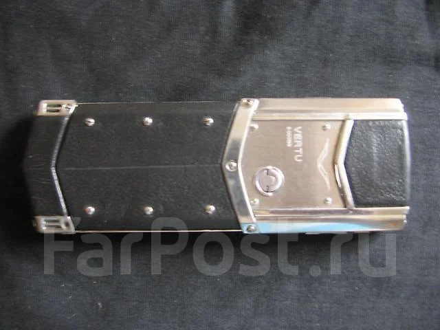 Vertu Signature Stainless Steel. �/� ����