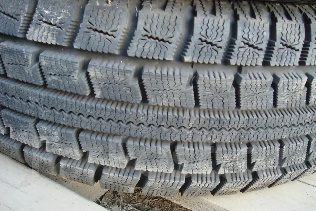Toyo Tranpath J30. ������, ��� �����, �/�, ����� 10 % ����