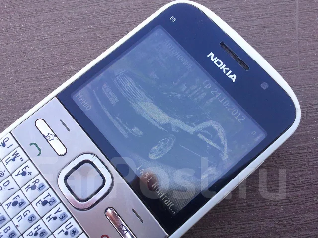 Nokia E5. �/� ����