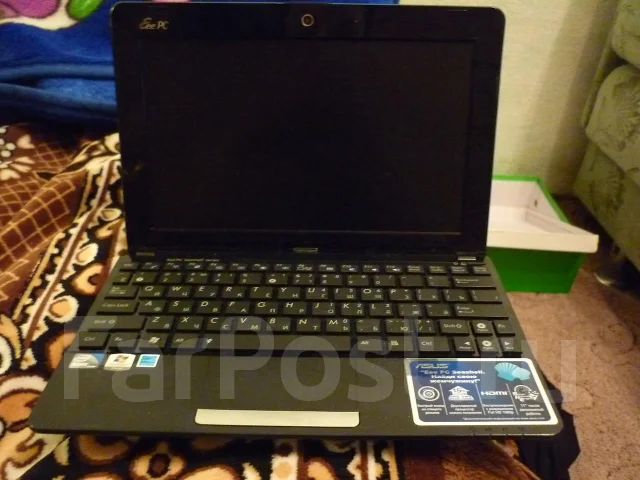 ASUS Eee PC 1011CX. ��� 2048 ��, ���� 320���, WiFi: 1, Bluetooth: 1, ����������� �� 11��. ����