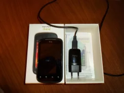 HTC Explorer. �/�