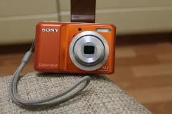 Sony Cyber-shot DSC-S2100. 10 - 14.9 ��, ���: 3� ����