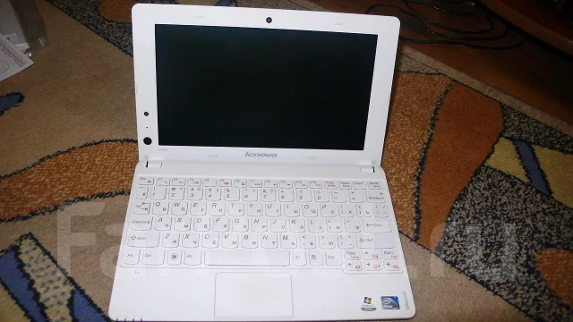 Lenovo IdeaPad S100. ��� 256 �� � ������, ���� 2���, WiFi: 1 ����