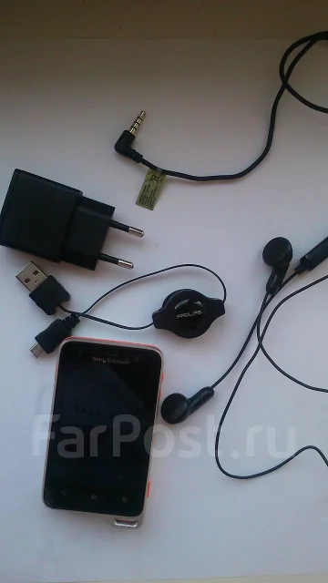 Sony Ericsson Xperia active ����