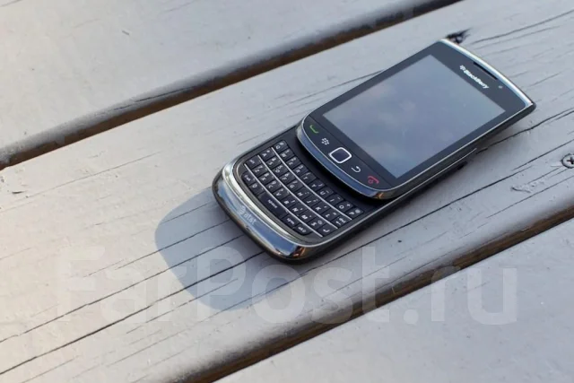 BlackBerry Torch 9800 ����
