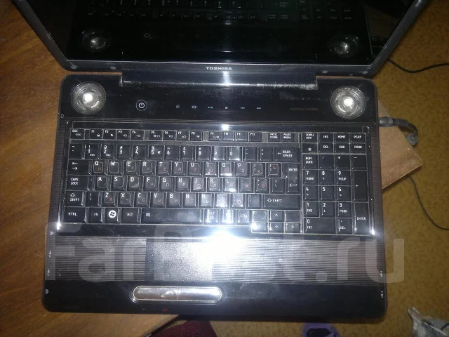 Toshiba Satellite PRO M300-S1002V. 2����, ��� 3072 ��, ���� 250��� ����