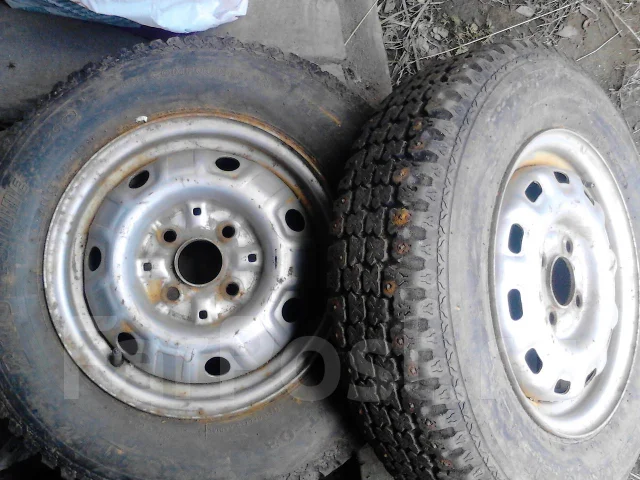 Bridgestone Sneaker. ������, ����������, 2000 ���, �/�, ����� 20 % ����