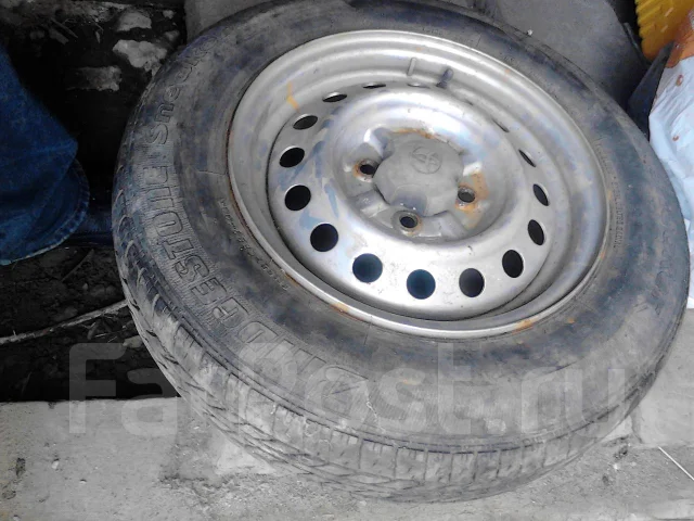 Bridgestone Sneaker. ������, ����������, 2000 ���, �/�, ����� 20 % ����