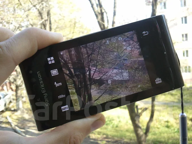Sony Ericsson Satio. �/� ����