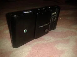 Sony Ericsson Satio. �/�