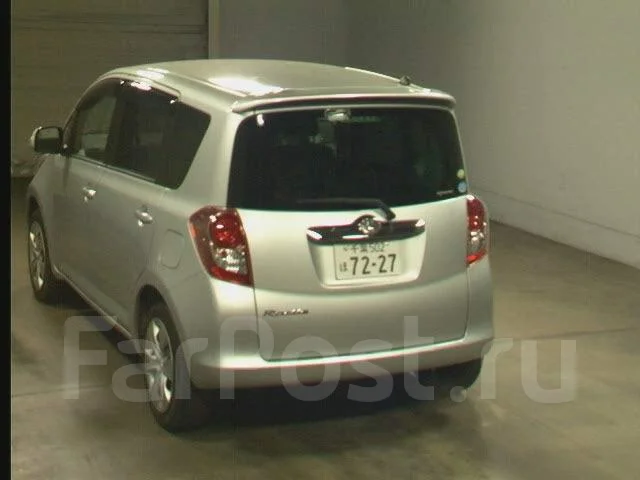 Toyota Ractis ����