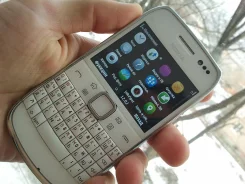 Nokia E6. �/� ����