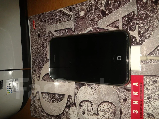 Apple iPhone 3G 8Gb ����