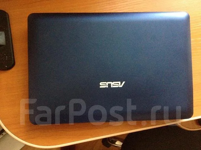 ASUS Eee PC 1015B. ��� 1024 ��, ���� 320��� ����