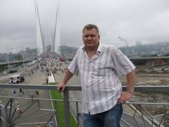 Сборщик-монтажник мебели. Незаконченное высшее образование (студент), опыт работы 19 лет