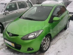 Mazda Mazda2. �������, ��������, 1.5, ������