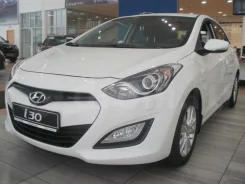 Hyundai i30. �������, ��������, 1.6, ������