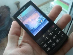 Nokia X3-02. �/�