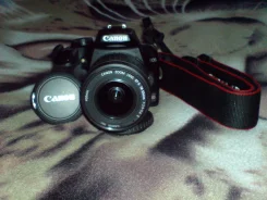 Canon EOS 1000D kit. 10 - 14.9 ��