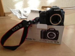 Canon EOS 7D Body. 10 - 14.9 ��