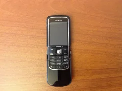 Nokia 8600 Luna. �/� ����
