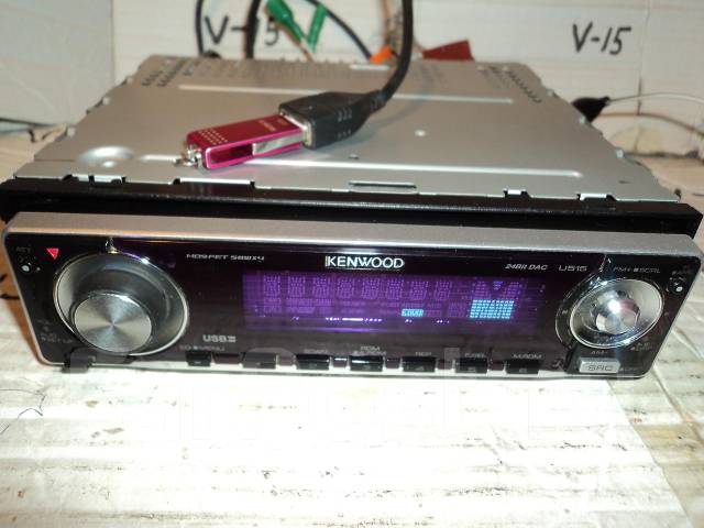 1DIN ресивер Kenwood U515. USB, MP3, WMA, CD/R/RW во Владивостоке