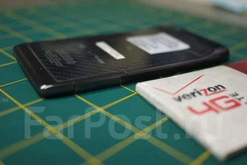 Motorola Droid RAZR. ����� ����
