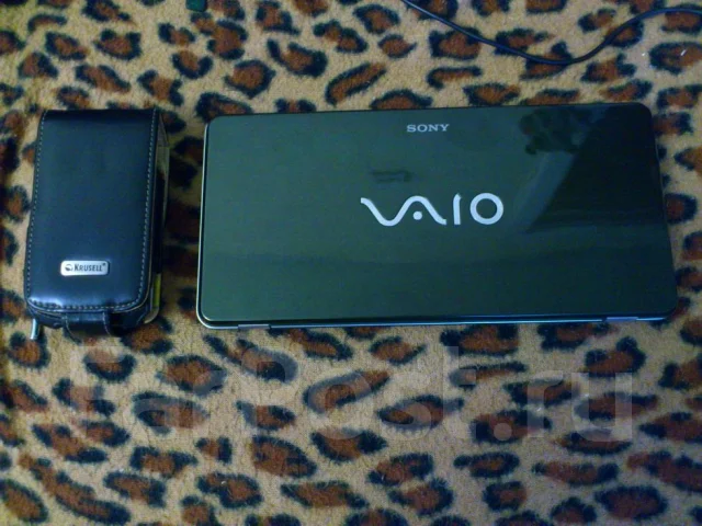 Sony VAIO VGN-P31ZRK. 1,9����, ��� 2048 ��, ���� 80���, WiFi: 1, Bluetooth: 1, ����������� �� 3��. ����