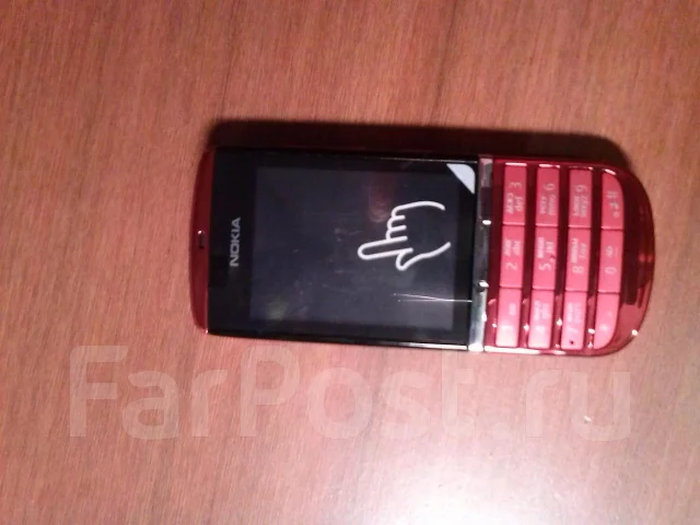 Nokia Asha 300 ����