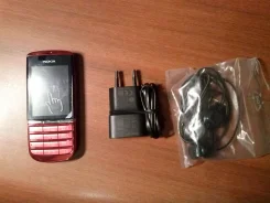 Nokia Asha 300 ����