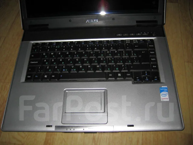 ASUS X53S. 1,5����, ��� 2048 ��, ���� 160���, WiFi: 1 ����