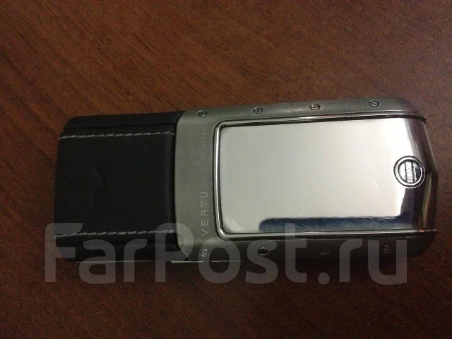 Vertu Ascent Black Leather ����