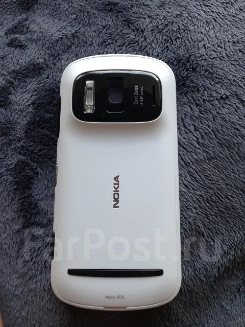 Nokia 808 PureView. ����� ����