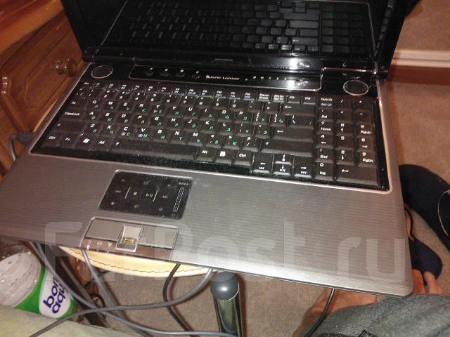 ASUS M50Vc. 2,5����, ��� 4 ��, ���� 500���, ����������� �� 2��. ����