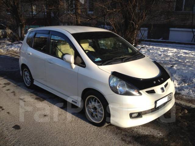 Honda fit 2004 год