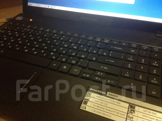 eMachines. 2,2����, ��� 2048 ��, ���� 320���, WiFi: 1, Bluetooth: 1, ����������� �� 4��. ����