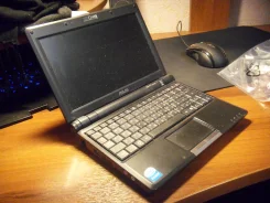 ASUS. 900����, ��� 1024 ��, ���� 20���, WiFi: 1 ����