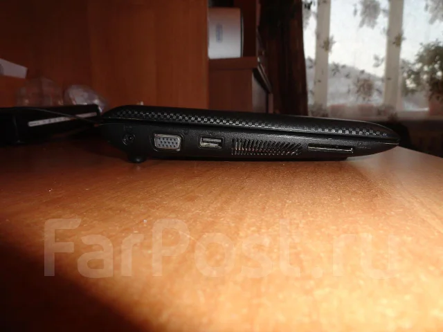 ASUS Eee PC 1001PX. 1,6����, ��� 1024 ��, ���� 160���, WiFi: 1, ����������� �� 6��. ����