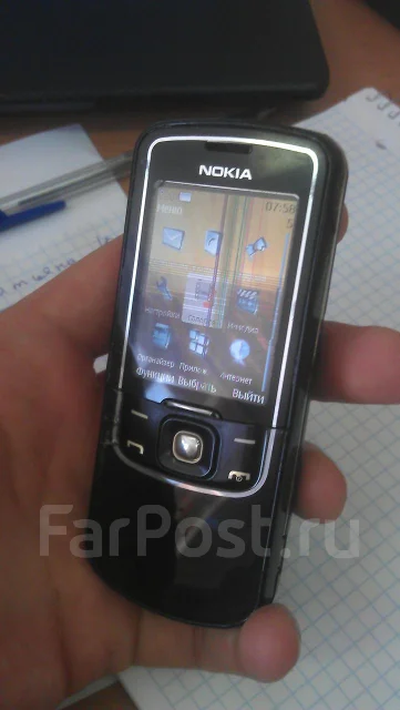 Nokia 8600 Luna. �/� ����
